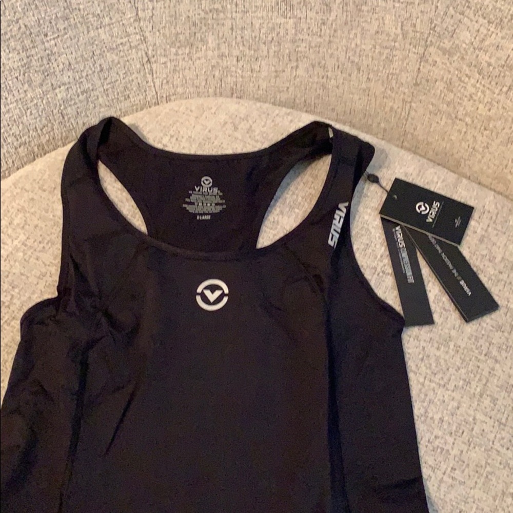 Women’s Virus weightlifting singlet.